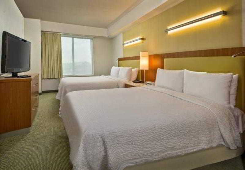 Springhill Suites By Marriott New York Laguardia Airport Nova York Exterior foto
